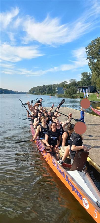 Dragon boat racing Netherlands - Wolfpack Dragons team training Leidschendam
